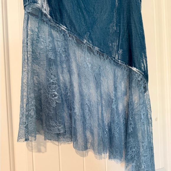 Free People Velvet/Lace Skirt - Picture 4 of 6